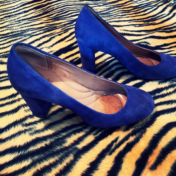 clarks Blue Suede Women's Pumps - Picture 2 of 4
